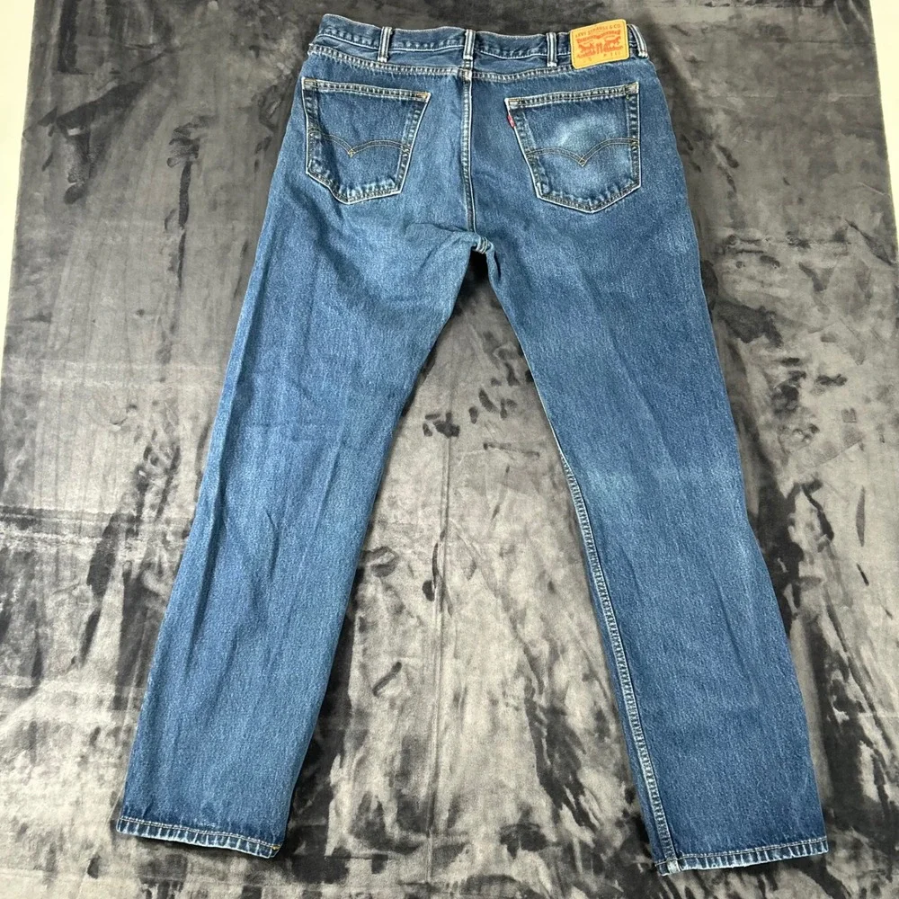 Levi's 505 Regular Fit Jeans Mens 38x34 Blue Medium Wash Straight Leg Denim